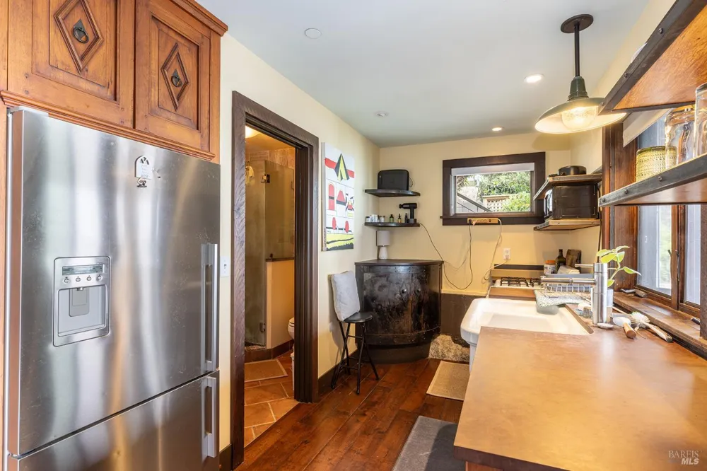 1125 Highway 1 Bodega Bay, CA 94923