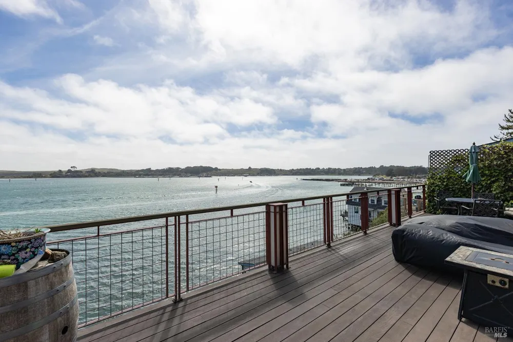 1125 Highway 1 Bodega Bay, CA 94923