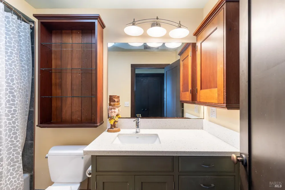 1125 Highway 1 Bodega Bay, CA 94923
