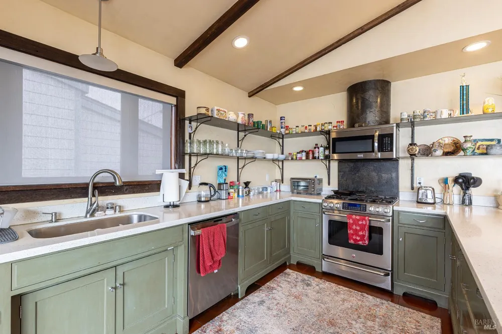 1125 Highway 1 Bodega Bay, CA 94923
