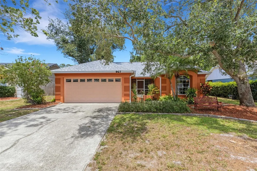907 50TH STREET E Bradenton, FL 34208