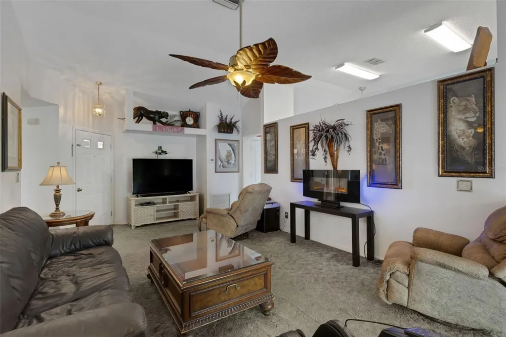 907 50TH STREET E Bradenton, FL 34208