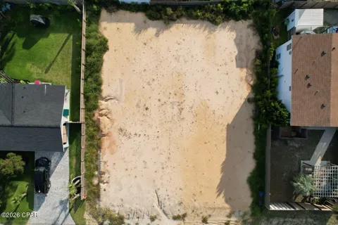 5615 Beach Drive