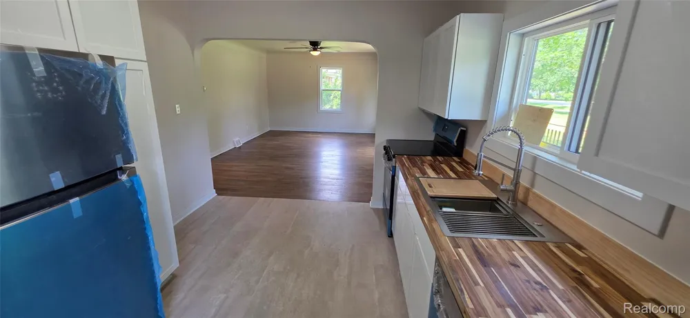 9205 Neff Road Vienna Charter Township, MI 48420