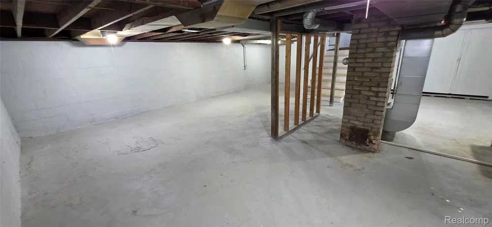 9205 Neff Road Vienna Charter Township, MI 48420