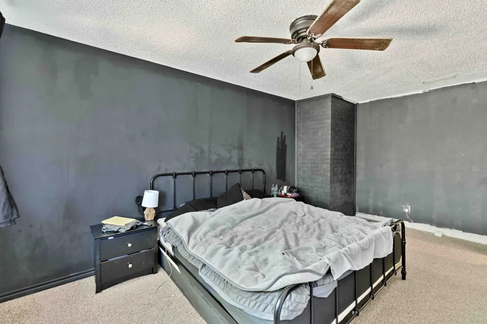 4904 Rollingwood Court Garland, TX 75043