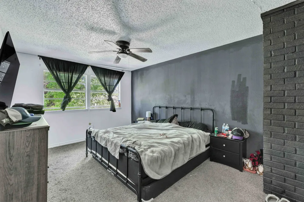 4904 Rollingwood Court Garland, TX 75043