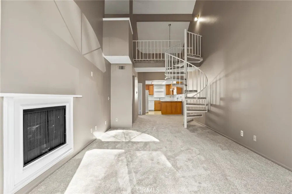 26908 Flo Lane #464 Canyon Country, CA 91351