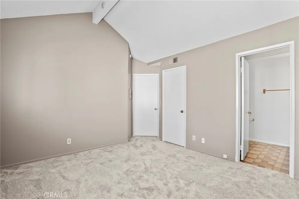 26908 Flo Lane #464 Canyon Country, CA 91351