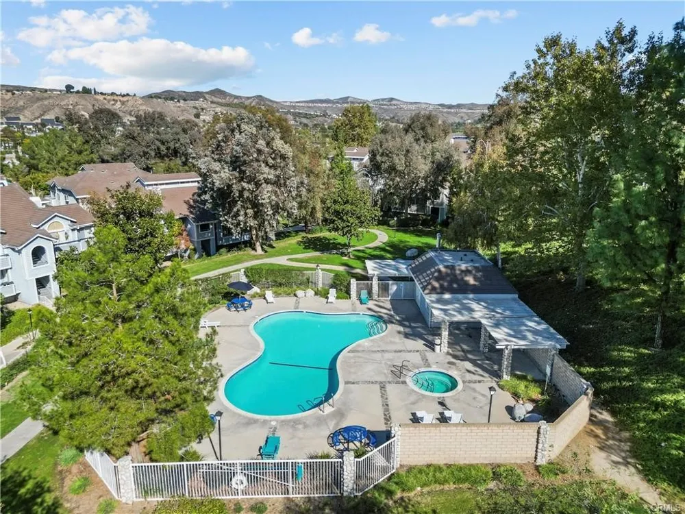 26908 Flo Lane #464 Canyon Country, CA 91351