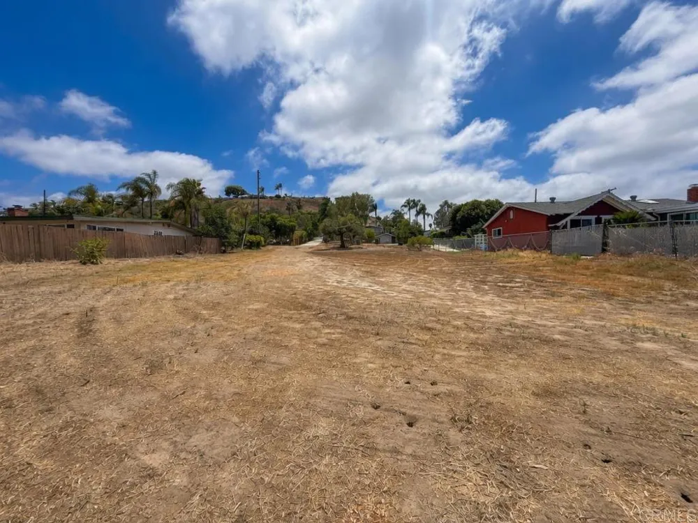 Roadrunner Road San Marcos, CA 92078