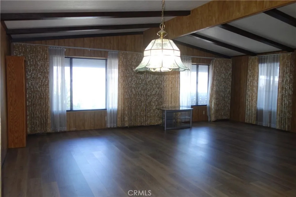 1018 San Nicolas Hemet, CA 92543