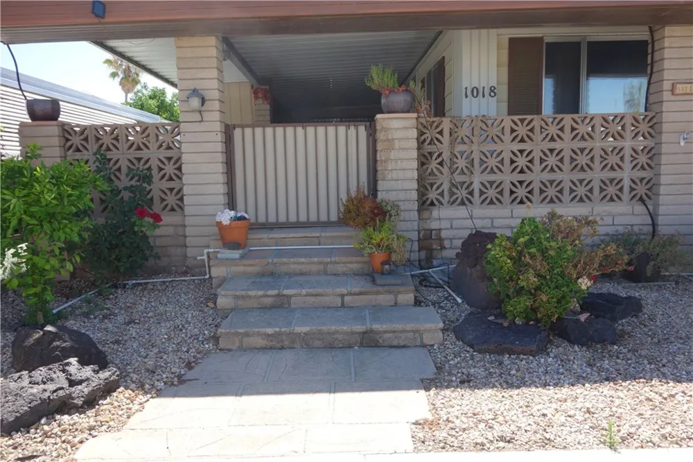 1018 San Nicolas Hemet, CA 92543