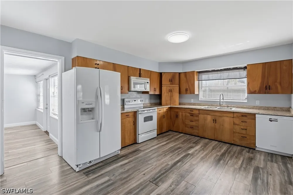 Deleon Street Fort Myers, FL 33901