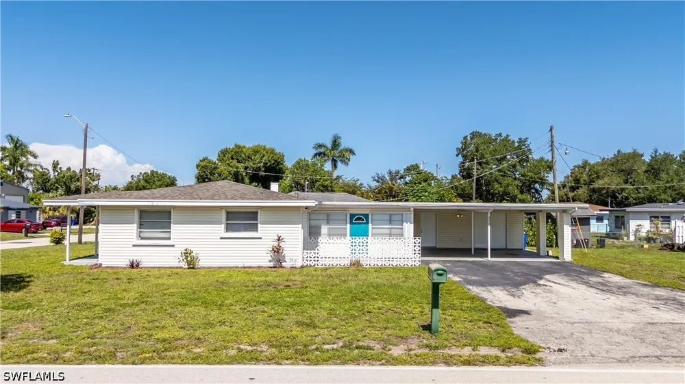 Deleon Street Fort Myers, FL 33901