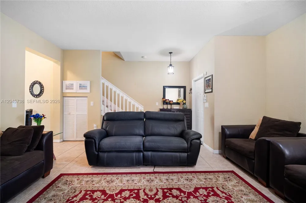 8915 SW 19th St Miramar, FL 33025