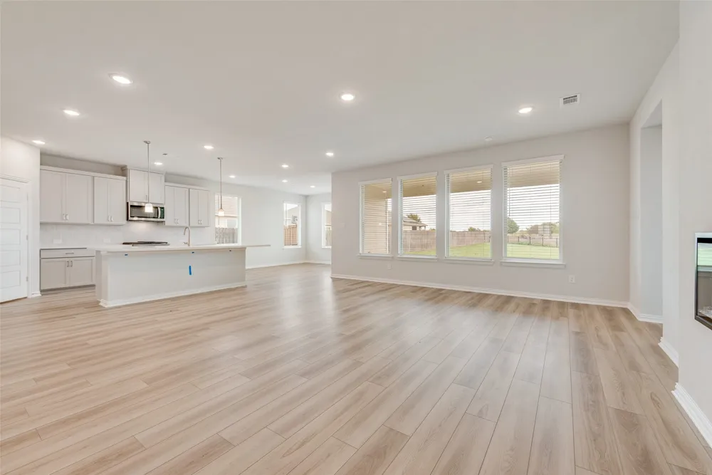 512 Marcus Lane Crowley, TX 76036