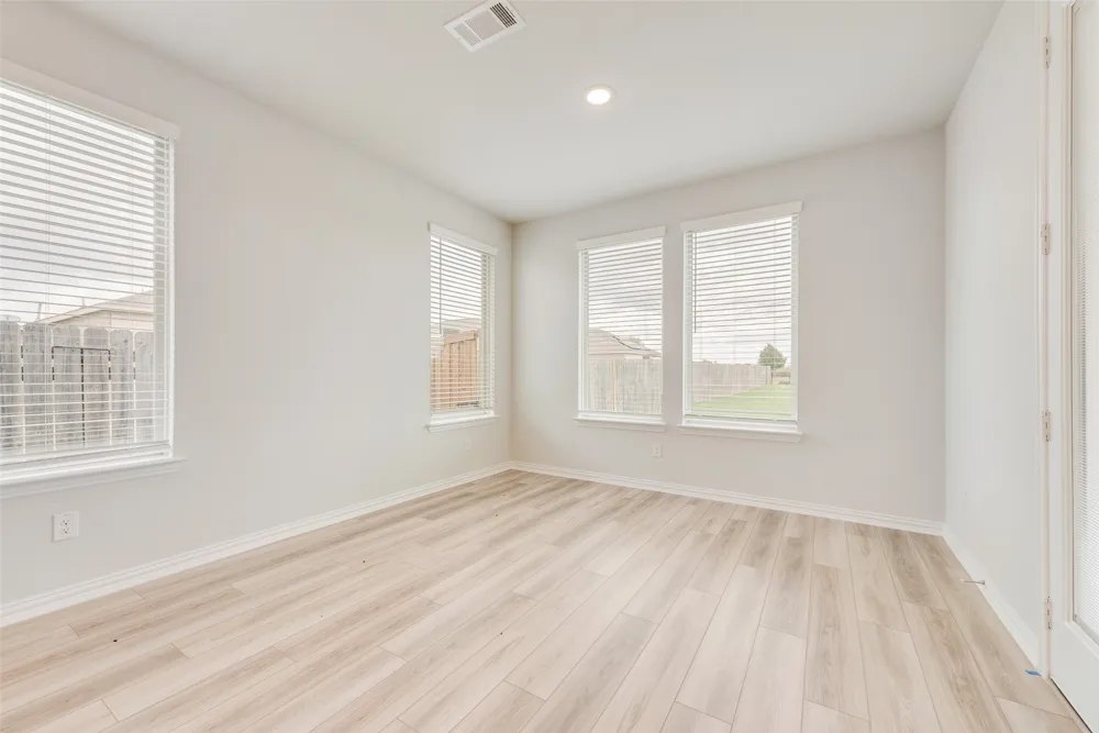 512 Marcus Lane Crowley, TX 76036