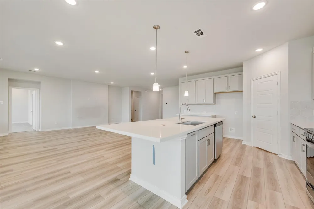 512 Marcus Lane Crowley, TX 76036