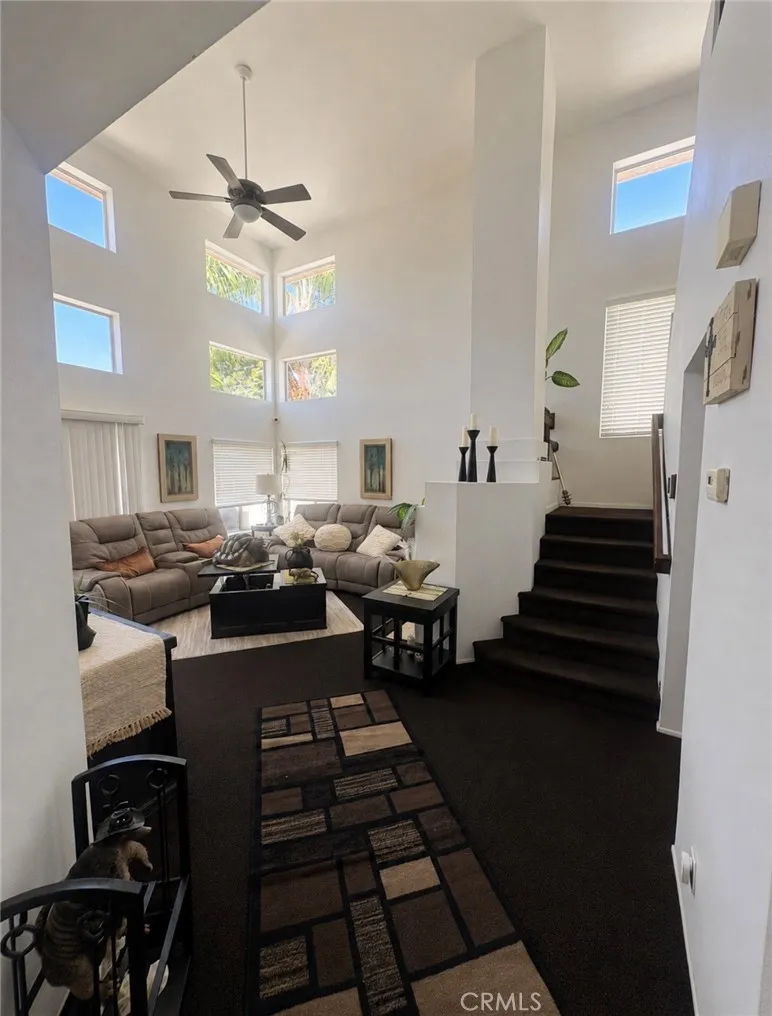 385 Greenwood Court Pomona, CA 91766