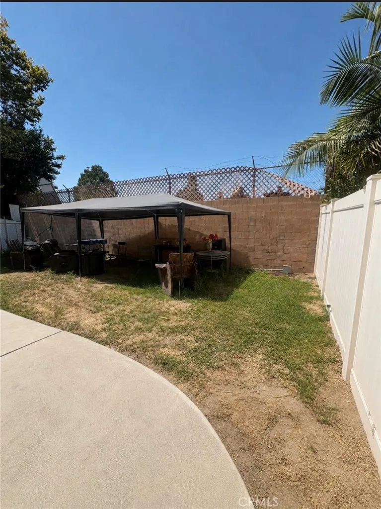 385 Greenwood Court Pomona, CA 91766