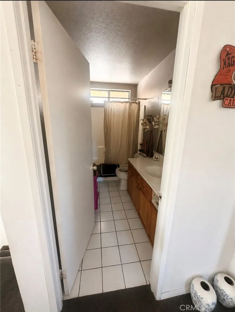 385 Greenwood Court Pomona, CA 91766