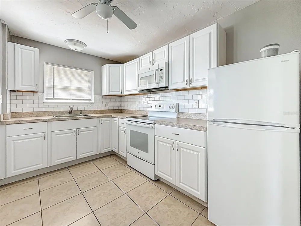 107 154TH AVENUE #2 Madeira Beach, FL 33708