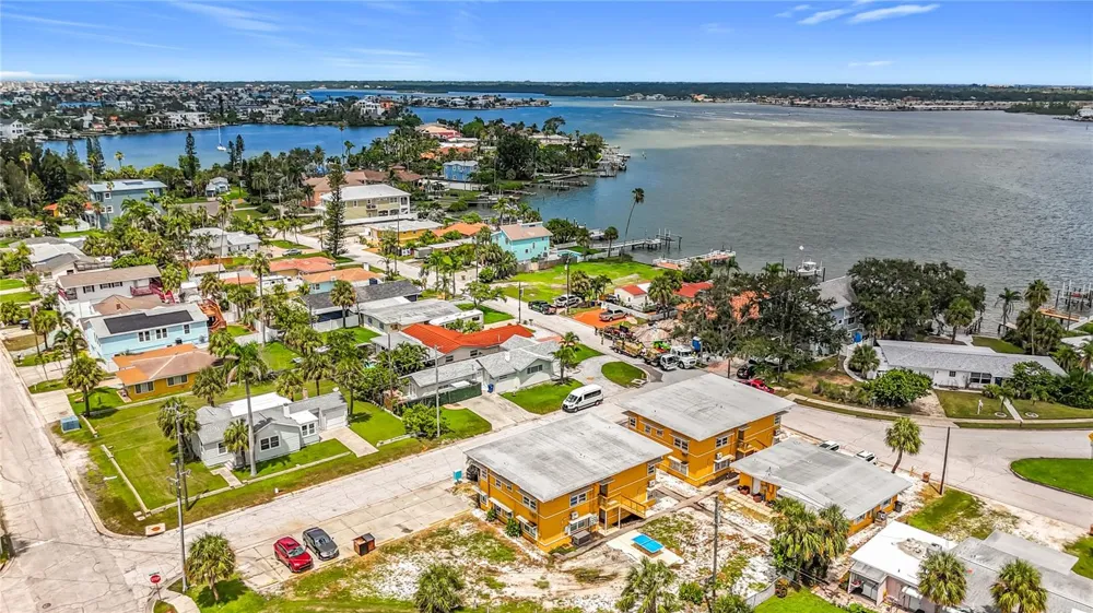 107 154TH AVENUE #2 Madeira Beach, FL 33708