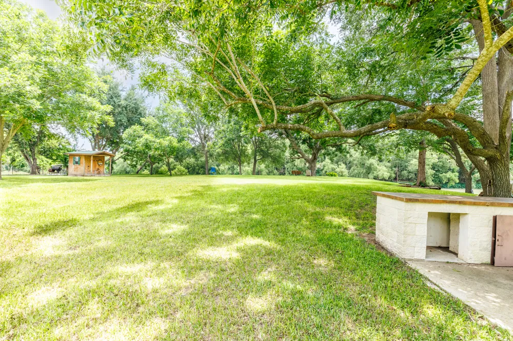 22 Goodwin (Road) Lane Gonzales, TX 78629