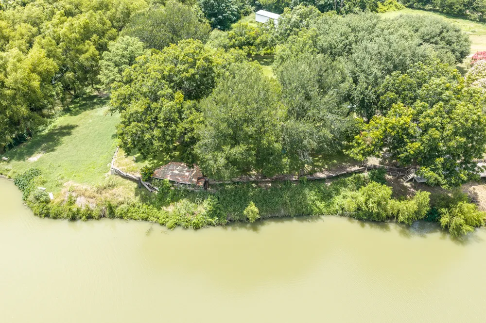 22 Goodwin (Road) Lane Gonzales, TX 78629