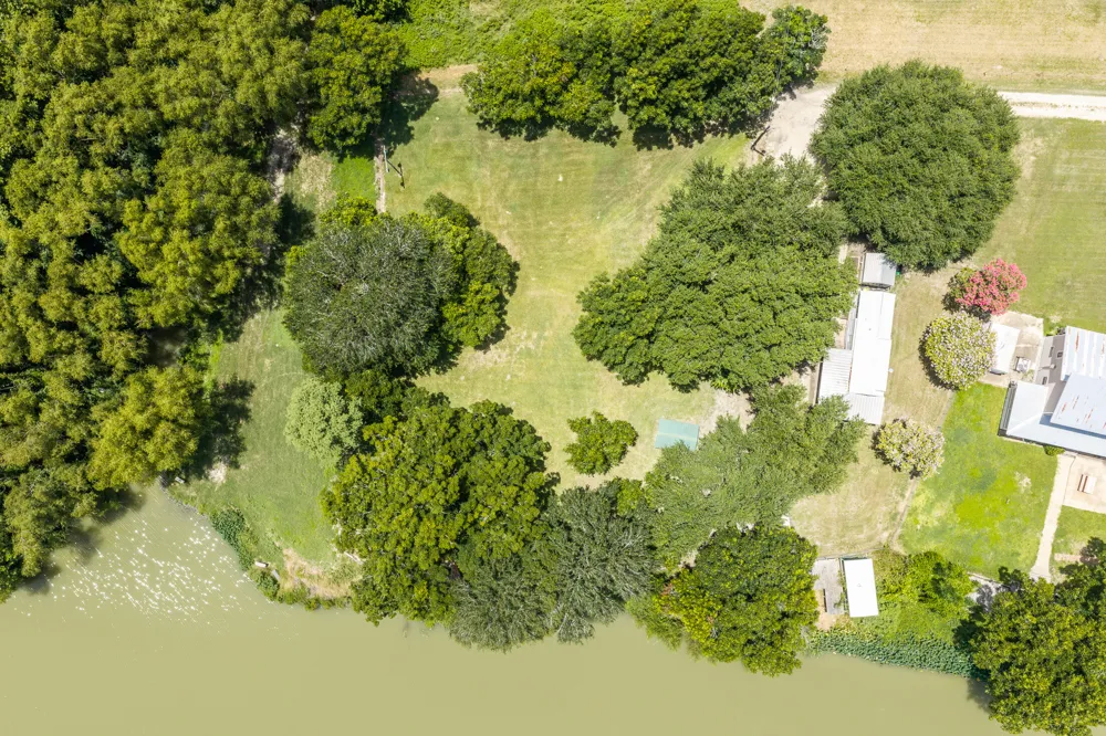 22 Goodwin (Road) Lane Gonzales, TX 78629