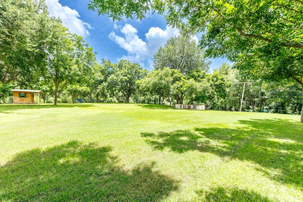 22 Goodwin (Road) Lane Gonzales, TX 78629