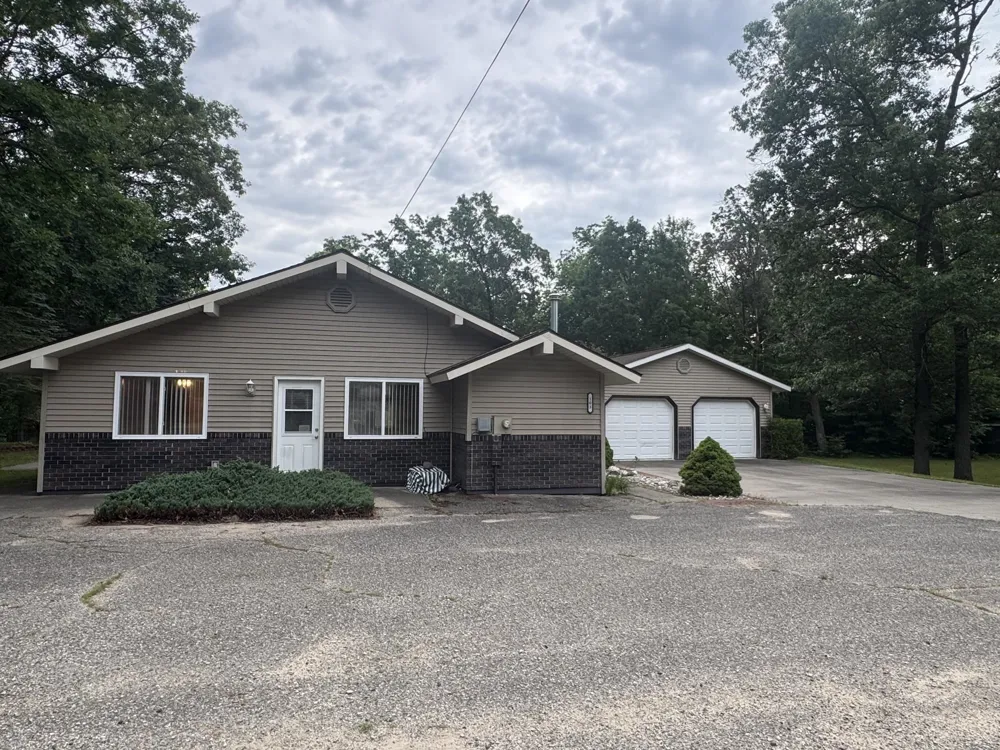 103 White Birch Roscommon Township, MI 48629