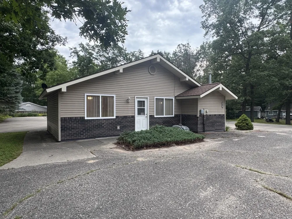 103 White Birch Roscommon Township, MI 48629