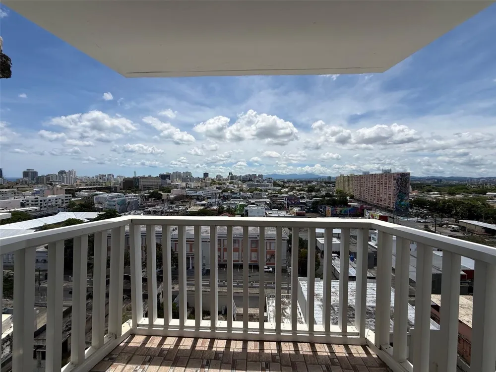 MIRAMAR TOWERS 721 HERNANDEZ ST. #12 D San Juan, PR 00907