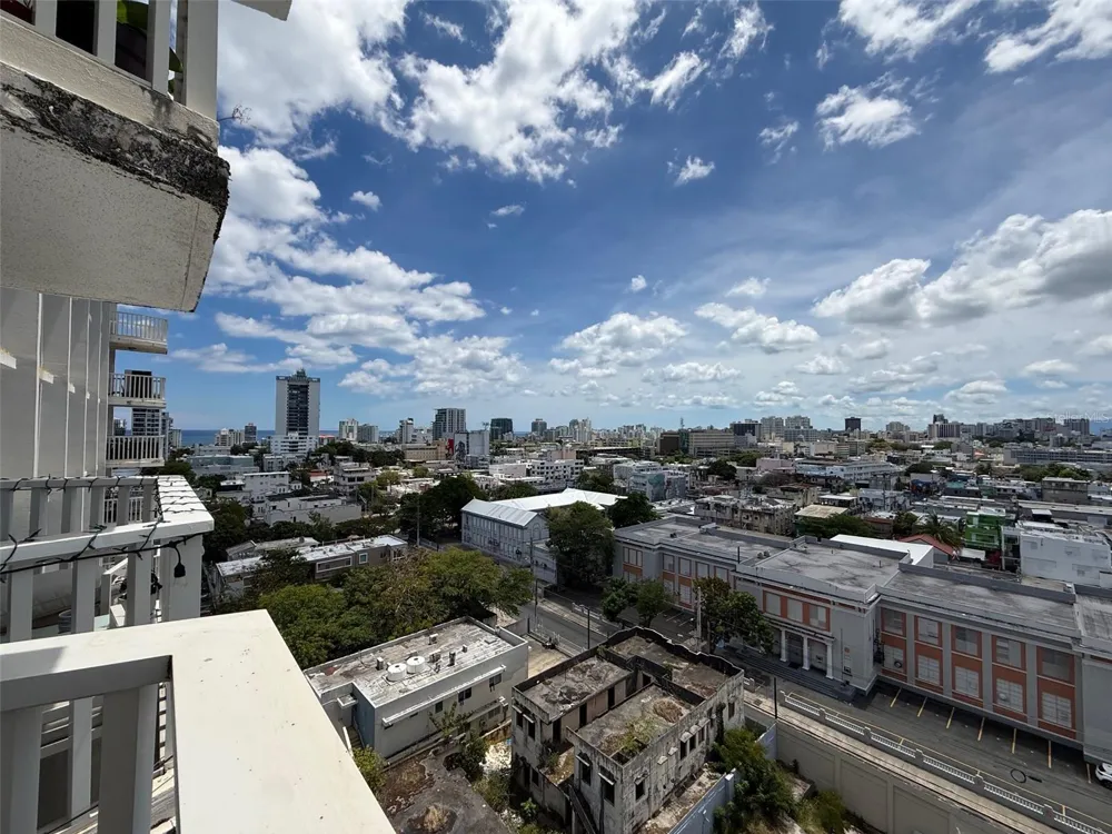 MIRAMAR TOWERS 721 HERNANDEZ ST. #12 D San Juan, PR 00907