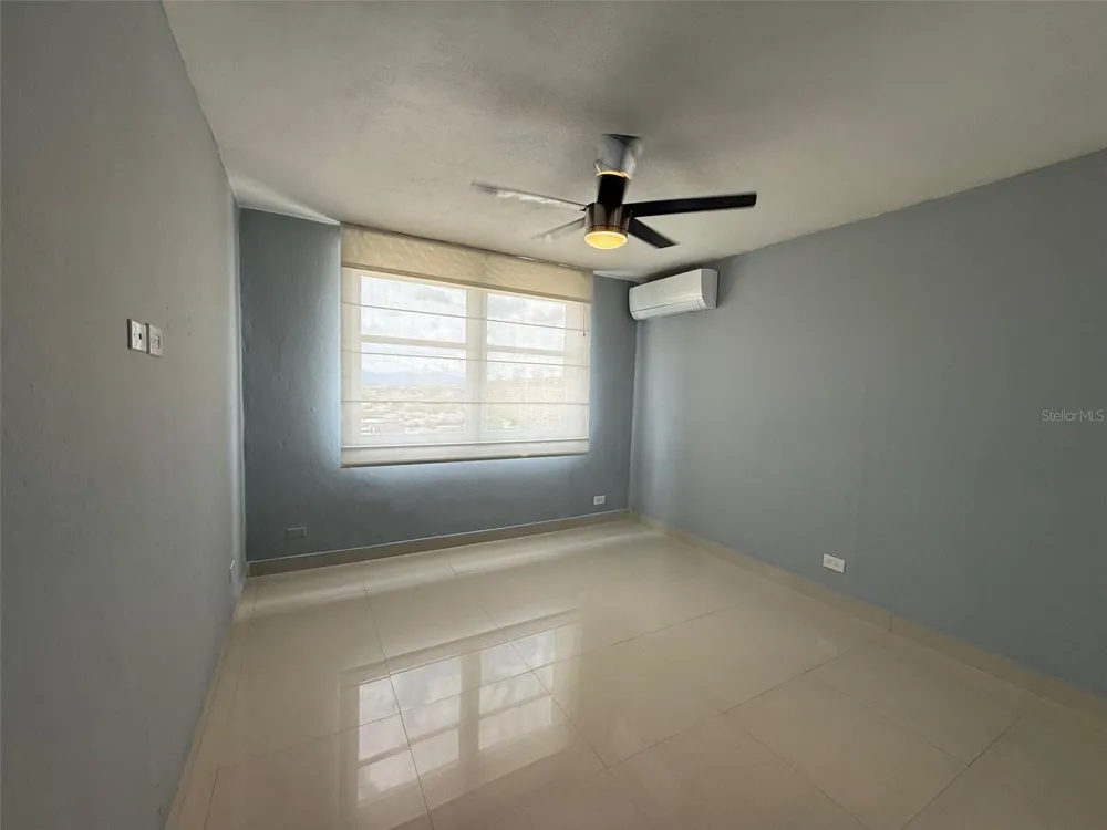 MIRAMAR TOWERS 721 HERNANDEZ ST. #12 D San Juan, PR 00907