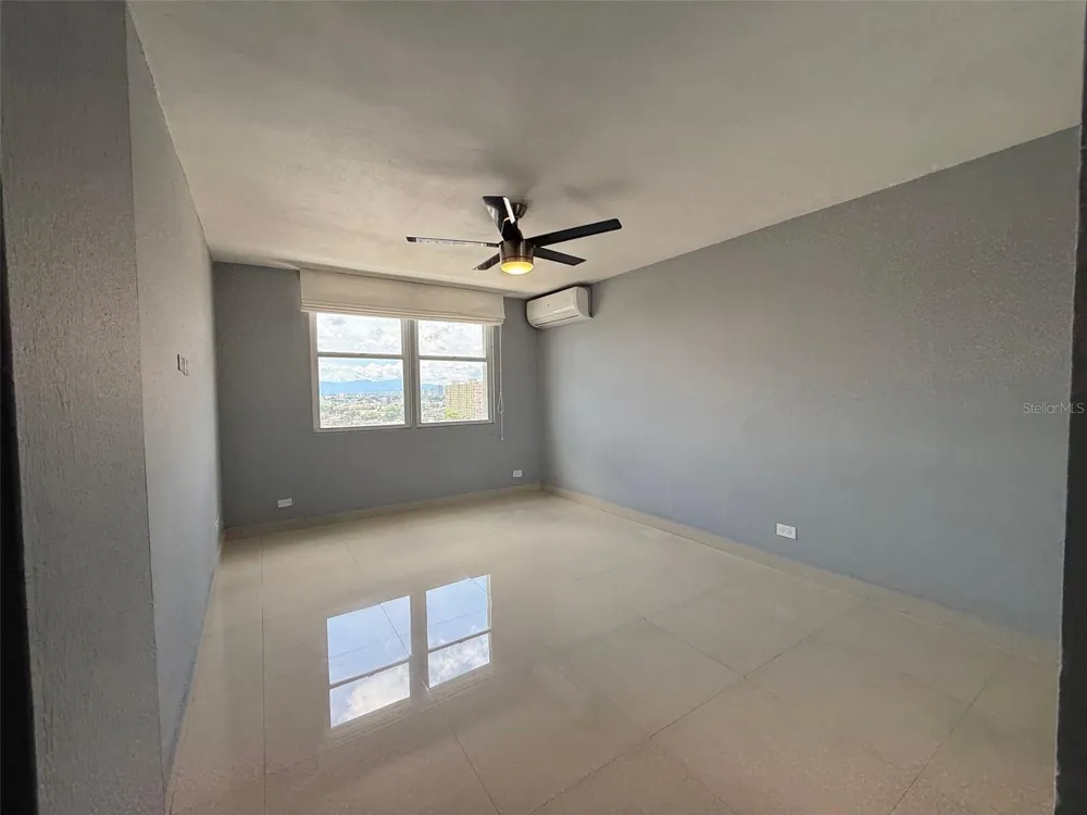 MIRAMAR TOWERS 721 HERNANDEZ ST. #12 D San Juan, PR 00907