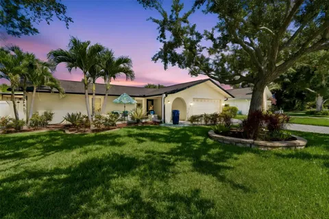 725 DEL ORO DRIVE
