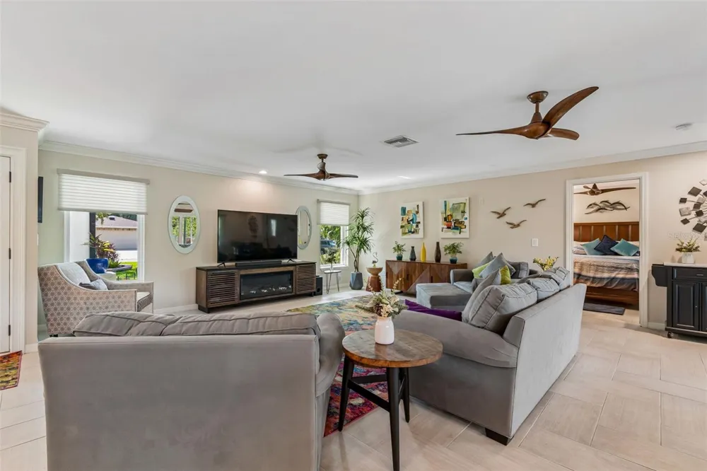 725 DEL ORO DRIVE Safety Harbor, FL 34695
