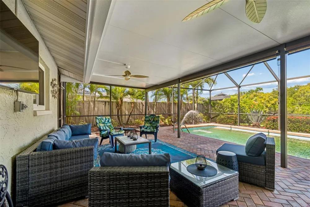 725 DEL ORO DRIVE Safety Harbor, FL 34695