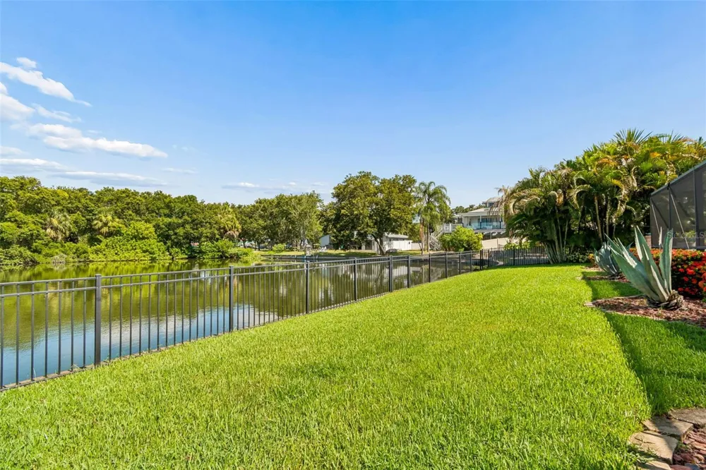 725 DEL ORO DRIVE Safety Harbor, FL 34695