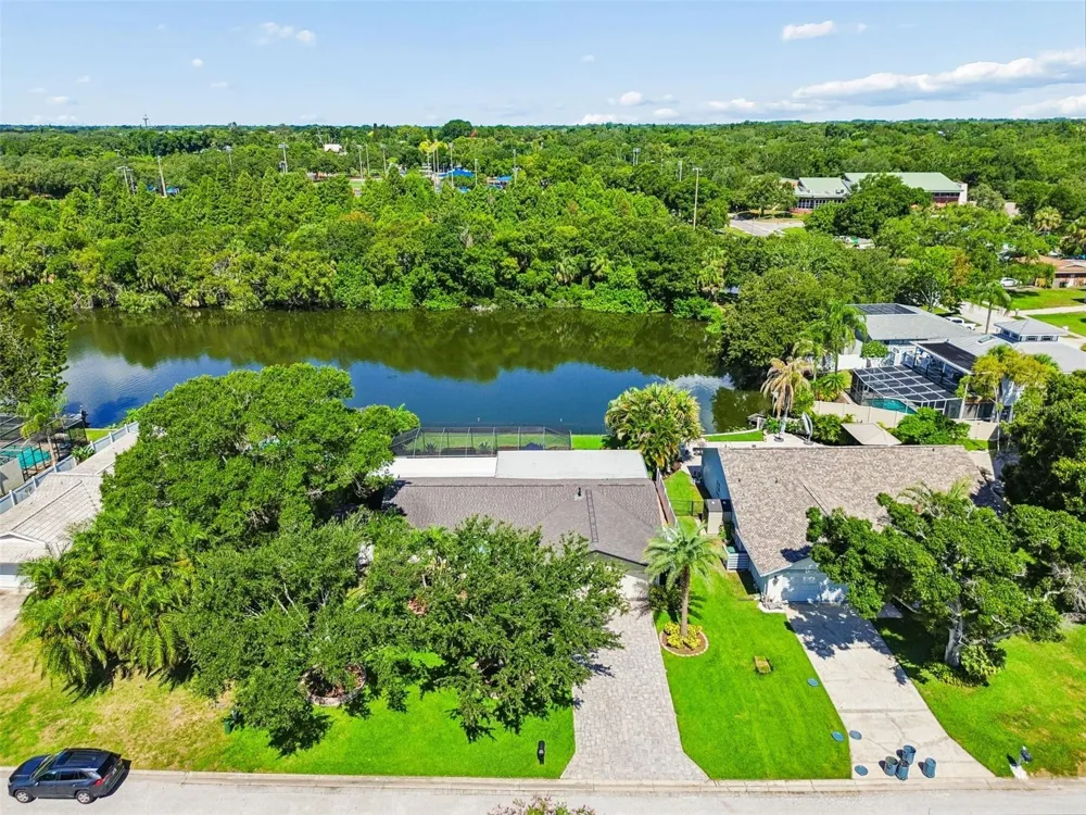 725 DEL ORO DRIVE Safety Harbor, FL 34695