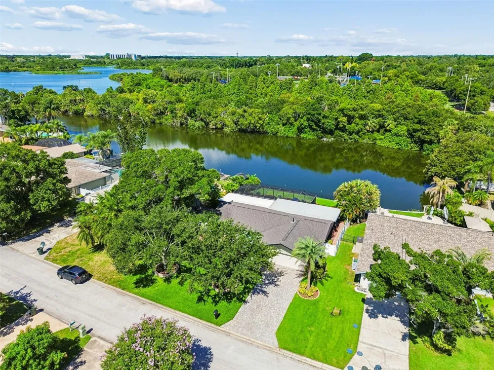 725 DEL ORO DRIVE Safety Harbor, FL 34695