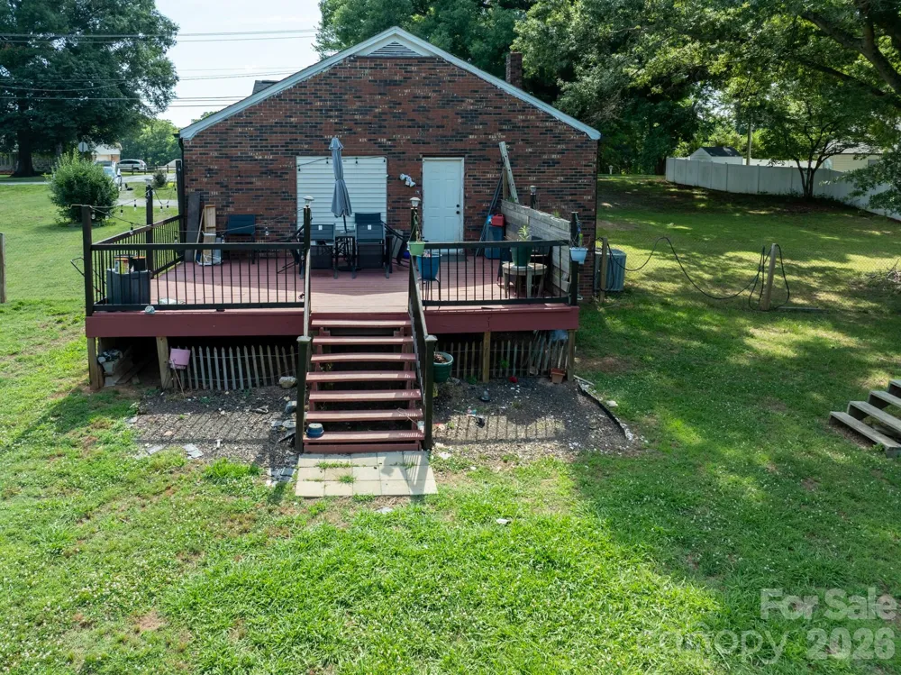 4753 S Depot Street Claremont, NC 28610