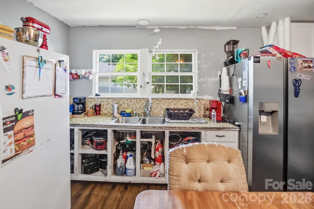 4753 S Depot Street Claremont, NC 28610