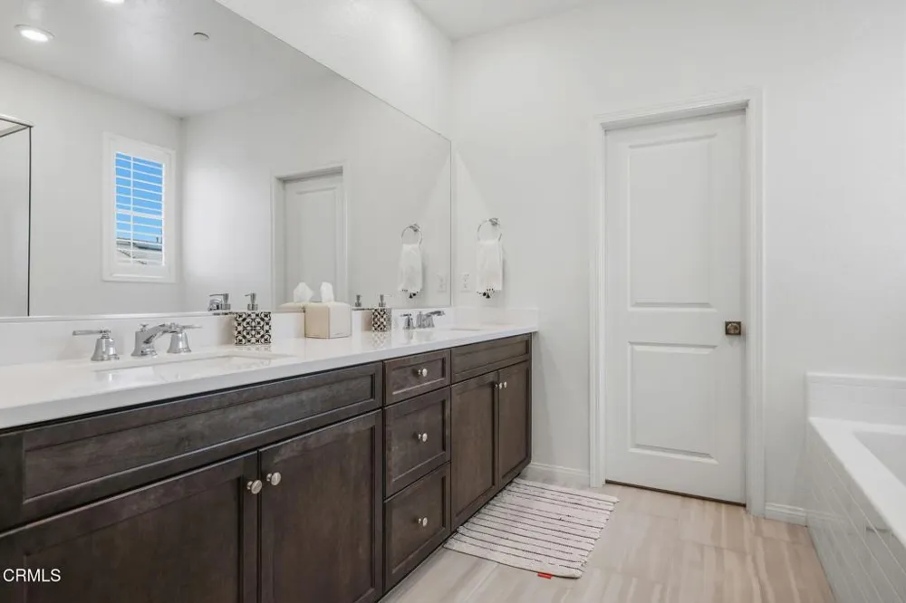 400 Tibbetts Street Santa Paula, CA 93060