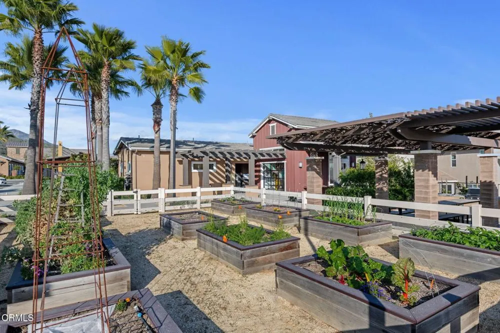 400 Tibbetts Street Santa Paula, CA 93060