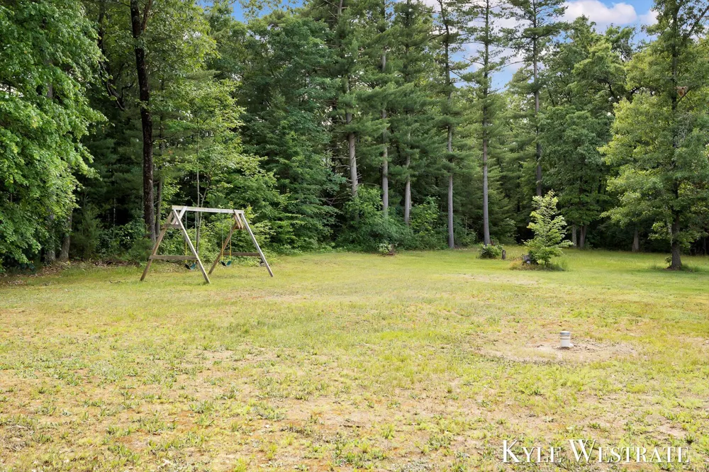 5953 S Newcosta Avenue Croton Township, MI 49337