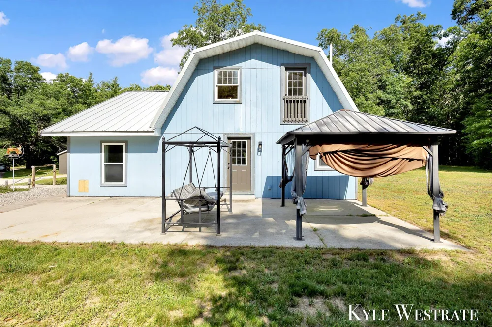 5953 S Newcosta Avenue Croton Township, MI 49337